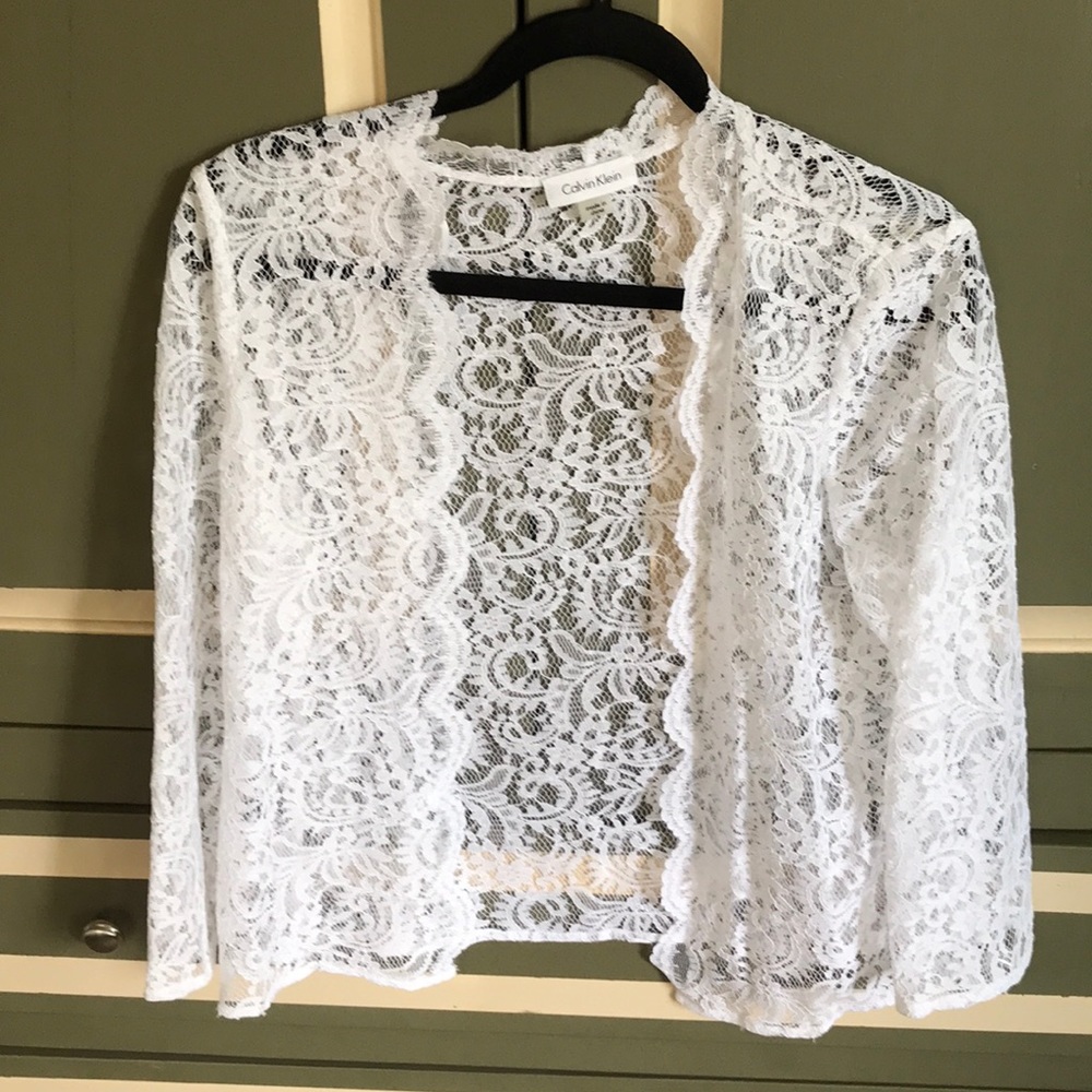 🔵 NWOT - Calvin Klein lace shrug - size L